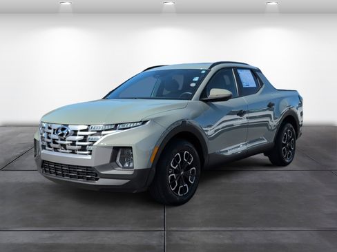 Used 2024 Hyundai Santa Cruz SEL w/ Activity Package image 6