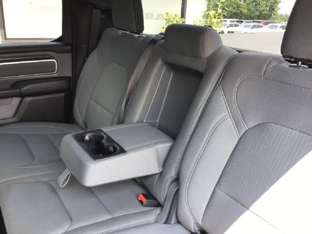 Used 2022 RAM 1500 Big Horn AWD/4WD image 41