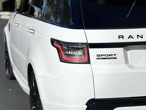 Used 2021 Land Rover Range Rover Sport Autobiography image 56
