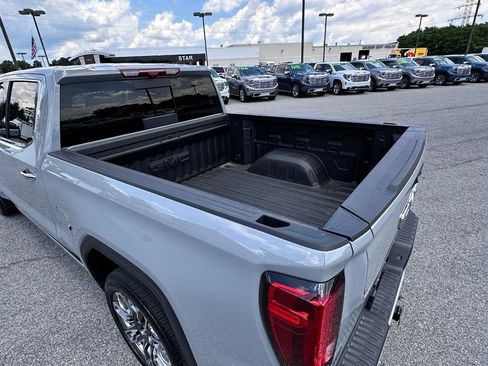 Certified 2025 GMC Sierra 1500 Denali Ultimate AWD/4WD image 45