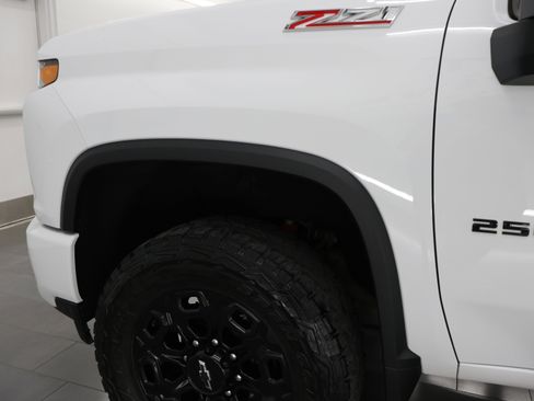 Used 2022 Chevrolet Silverado 2500 LT w/ Z71 Sport Edition AWD/4WD image 33