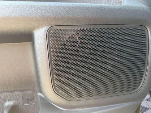 Used 2025 Toyota Sienna Platinum AWD/4WD image 26