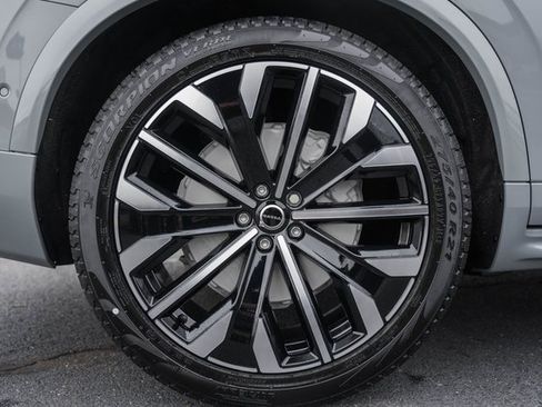 New 2026 Volvo XC90 B6 Ultra w/ Lounge Package image 19