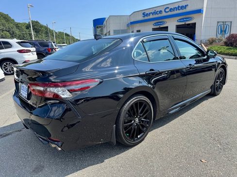 Used 2023 Toyota Camry XSE FWD image 5