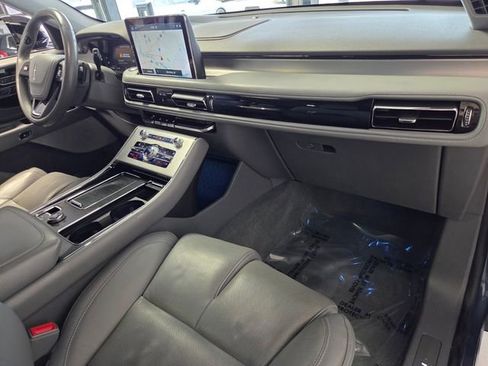 Used 2020 Lincoln Aviator Reserve w/ Equipment Group 202A image 22