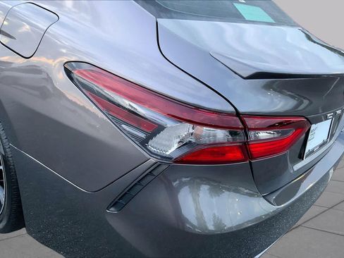 Used 2023 Toyota Camry SE FWD image 27