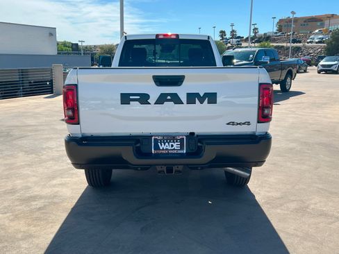 New 2026 RAM 2500 Tradesman AWD/4WD image 4