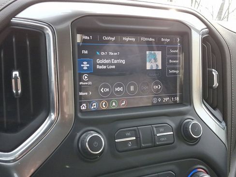 Used 2022 Chevrolet Silverado 1500 LTZ w/ LTZ Premium Package image 3