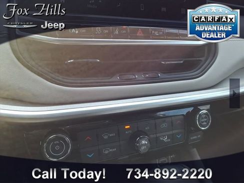 Used 2026 Jeep Compass Limited image 21