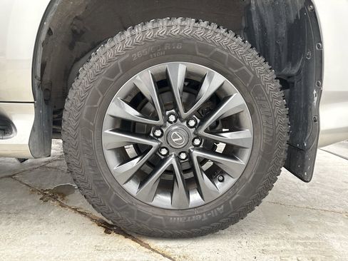 Used 2021 Lexus GX 460 Premium image 27