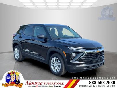 Used 2024 Chevrolet TrailBlazer LS w/ LS Convenience Package