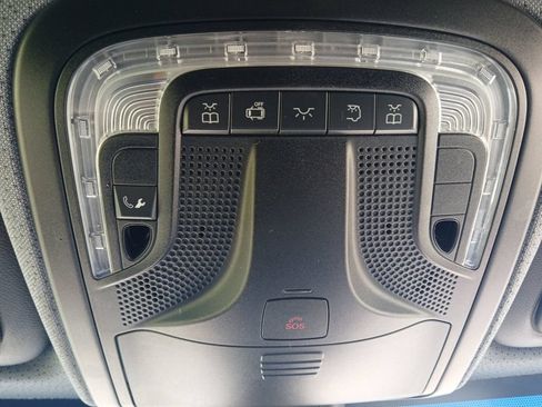 Used 2023 Mercedes-Benz Sprinter 2500 image 20