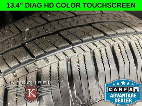 Used 2023 Chevrolet Silverado 1500 LT AWD/4WD image 8
