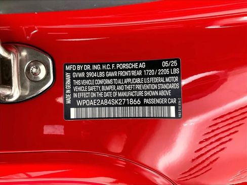 Used 2025 Porsche 718 Cayman GT4 RS RWD image 23