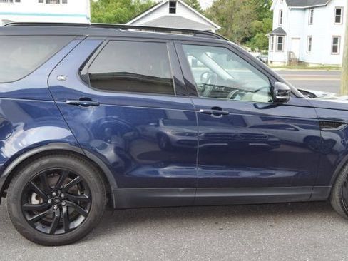 Used 2019 Land Rover Discovery HSE AWD/4WD image 13