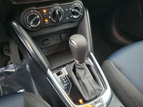 Used 2018 Toyota Yaris iA image 22