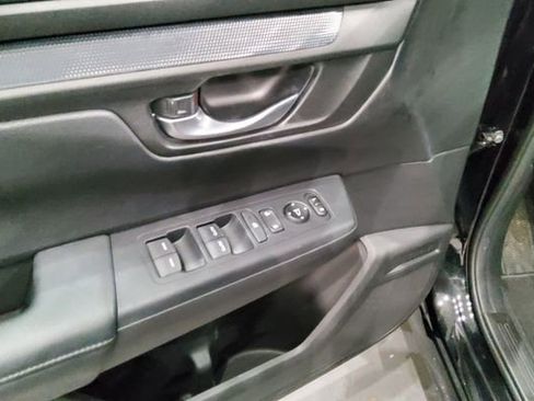 Used 2024 Honda CR-V EX image 39