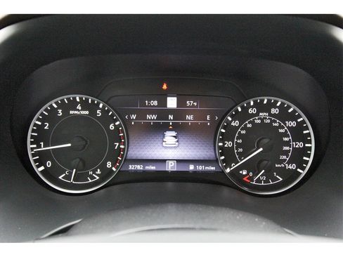 Certified 2021 Nissan Armada Platinum image 10