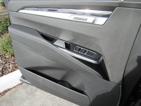 New 2026 Cadillac Escalade ESV Sport w/ Touring Package image 27