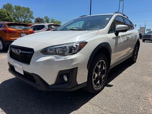 Used 2018 Subaru Crosstrek 2.0i Premium w/ Popular Package #2 AWD/4WD image 3