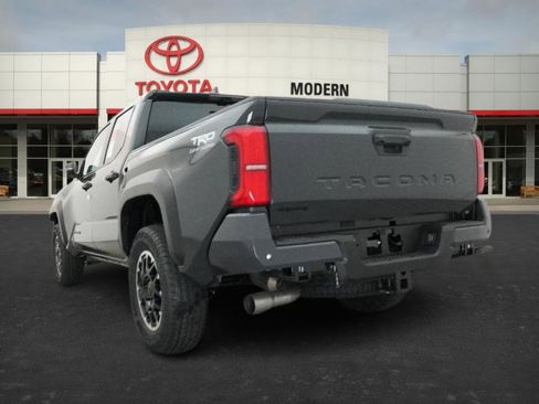 New 2026 Toyota Tacoma TRD Off-Road w/ TRD Off Road Premium Package AWD/4WD image 15