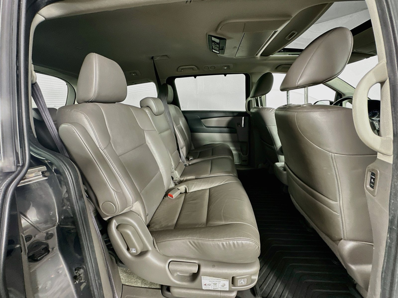Used 2015 Honda Odyssey Touring image 32