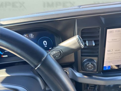 Used 2025 Ford F250 Platinum image 19