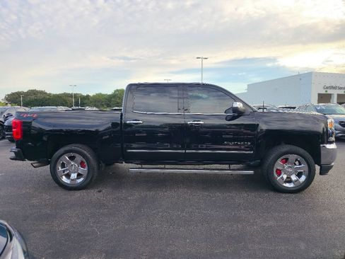 Certified 2018 Chevrolet Silverado 1500 LTZ w/ Sport Package AWD/4WD image 7