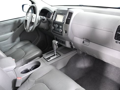 Used 2019 Nissan Frontier SL image 26