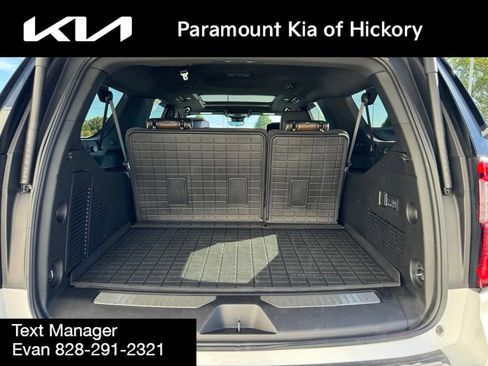Used 2025 GMC Yukon XL Denali Ultimate image 18