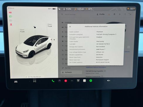 Used 2023 Tesla Model Y Performance image 29