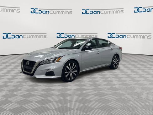 Used 2020 Nissan Altima 2.0 SR image 4