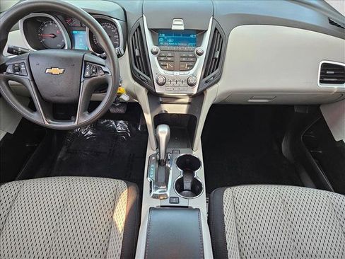 Used 2015 Chevrolet Equinox LS image 14