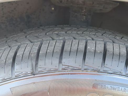 Used 2018 Honda CR-V EX-L image 16