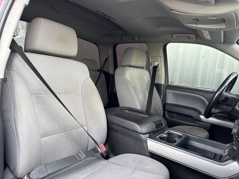 Used 2018 Chevrolet Silverado 1500 LT w/ All Star Edition image 29