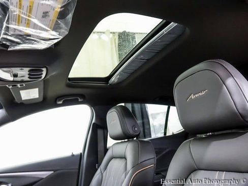 New 2026 Buick Envista Avenir image 10