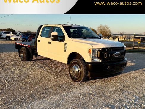 Used 2022 Ford F350 XL w/ Power Equipment Group image 3