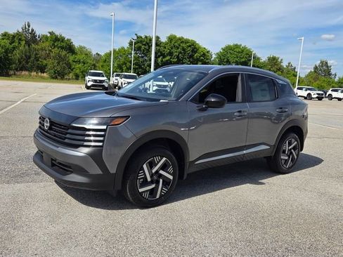New 2026 Nissan Kicks SV FWD image 3
