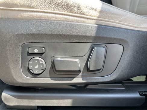 Certified 2024 BMW X3 sDrive30i w/ Premium Package RWD image 38