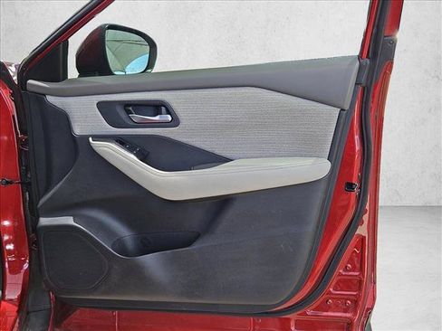 Used 2021 Nissan Rogue SV FWD image 10