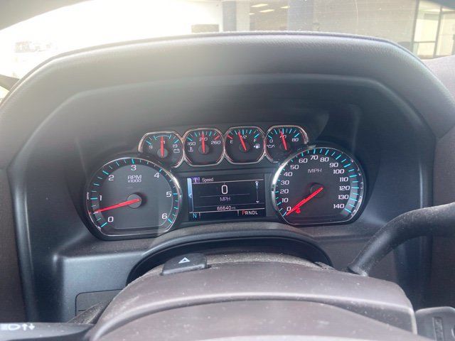 Used 2018 GMC Sierra 1500 SLE w/ SLE Value Package AWD/4WD image 9