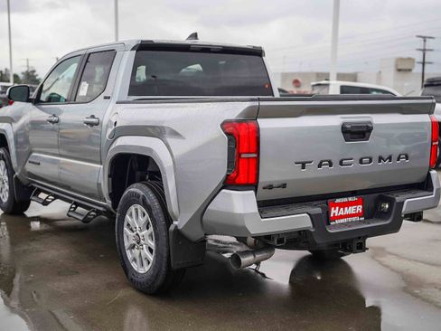 New 2026 Toyota Tacoma SR5 image 9