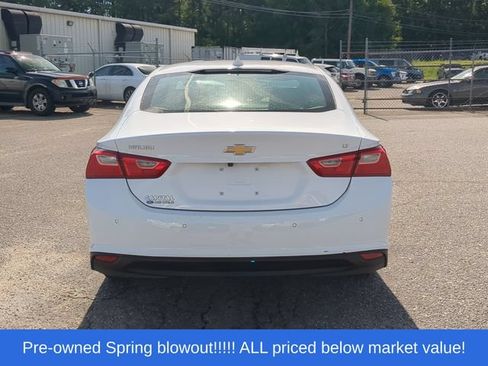 Used 2025 Chevrolet Malibu LT FWD image 12