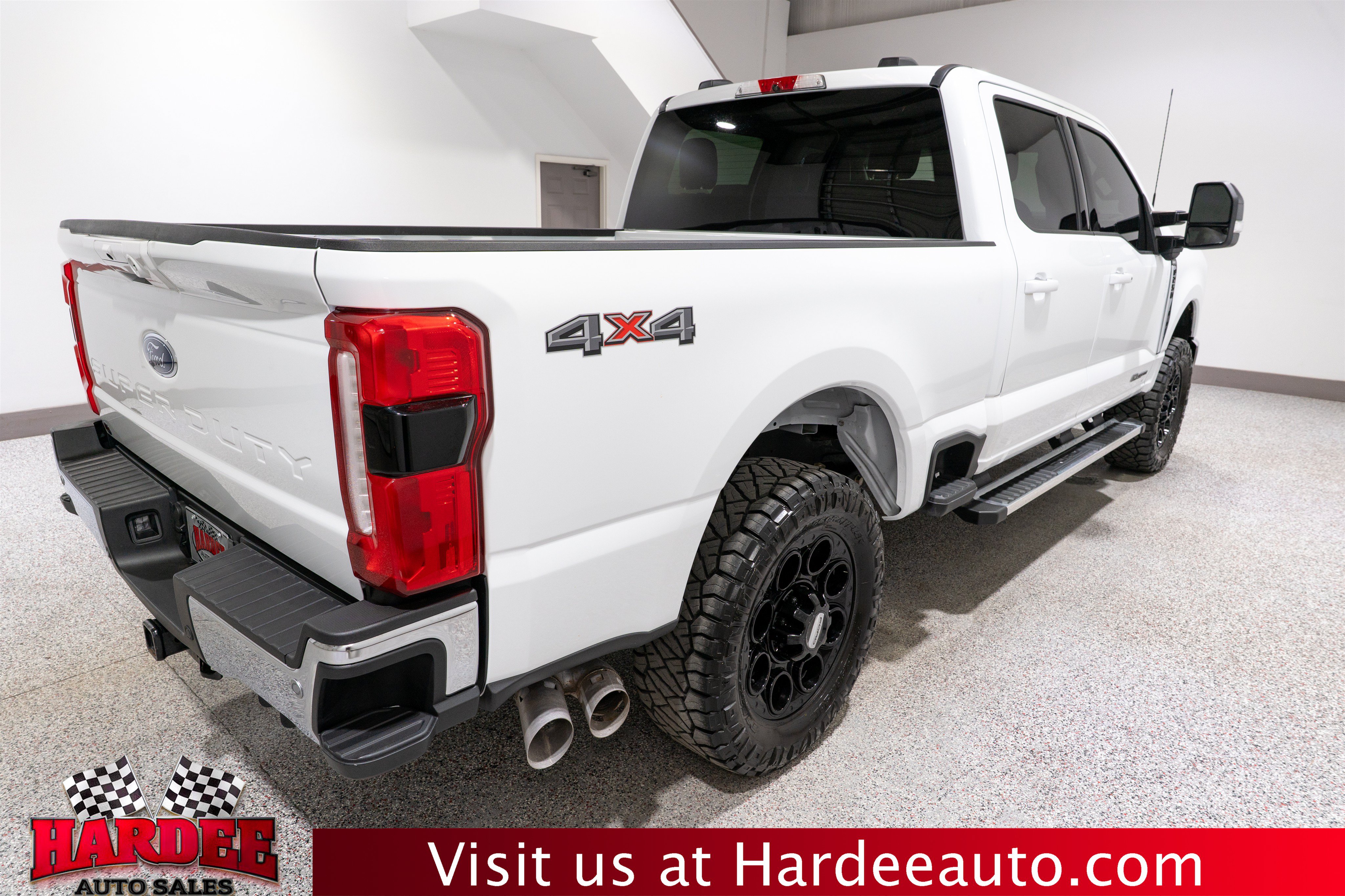 Used 2025 Ford F250 Lariat AWD/4WD image 5
