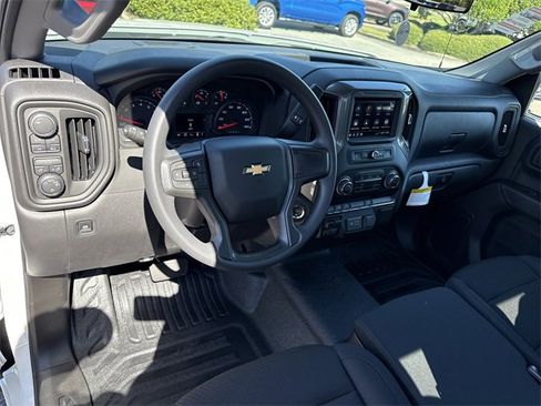 New 2025 Chevrolet Silverado 1500 W/T w/ Trailering Package image 15