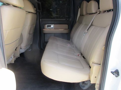 Used 2011 Ford F150 XLT w/ XLT Chrome Pkg AWD/4WD image 13