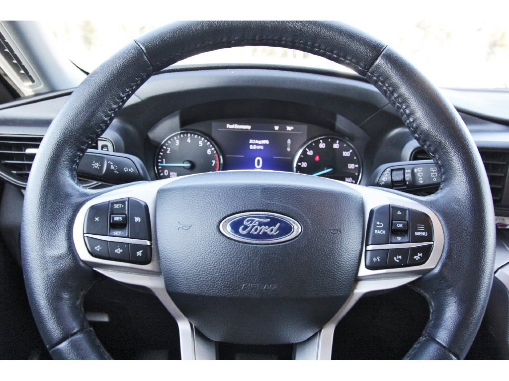 Certified 2022 Ford Explorer XLT RWD image 17