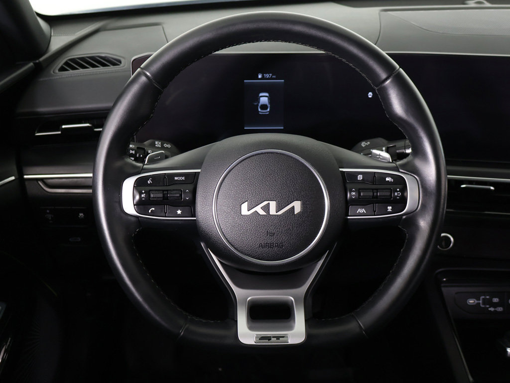 Used 2025 Kia K5 GT FWD image 40