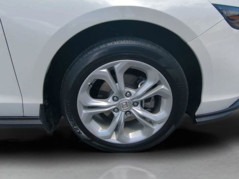 Certified 2024 Honda Accord LX image 25