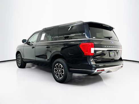 Used 2024 Ford Expedition Max XLT image 5
